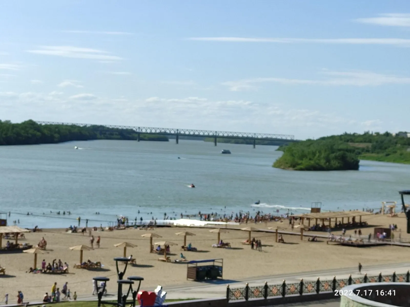Мост, скоторого было сделано предыдущее фото.